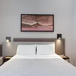 Neapolis Lifestyle Neapel