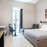 Neapolis Lifestyle 4* Neapel