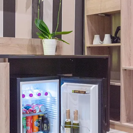 Neapolis Lifestyle Bed & Breakfast *