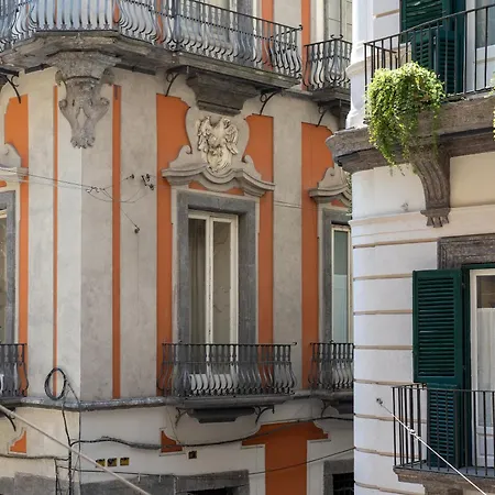 Neapolis Lifestyle Naples